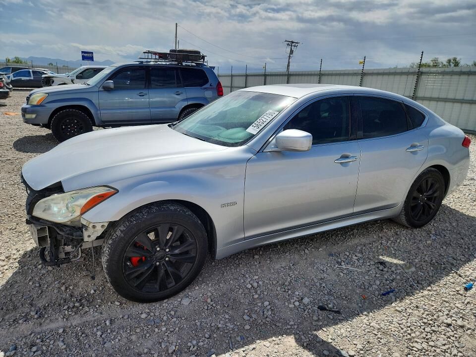 2012 INFINITI M35h