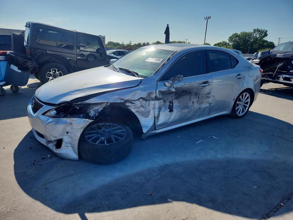 2009 LEXUS IS