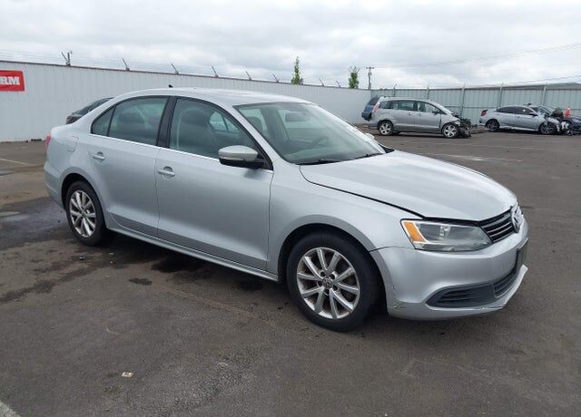 2013 VOLKSWAGEN Jetta