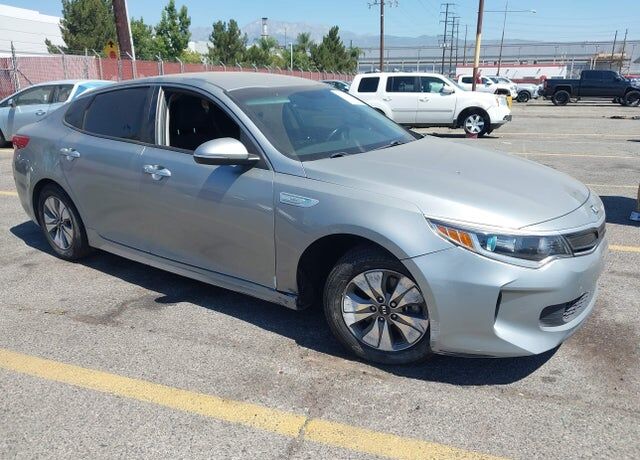 2017 KIA Optima