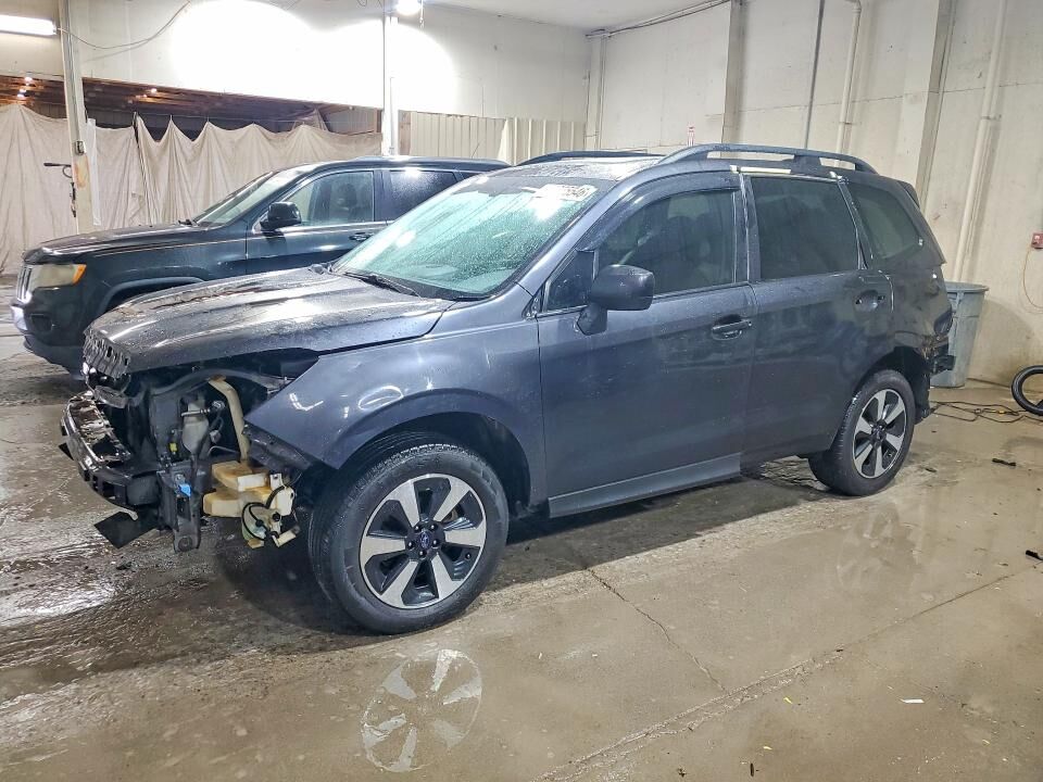 2018 SUBARU Forester