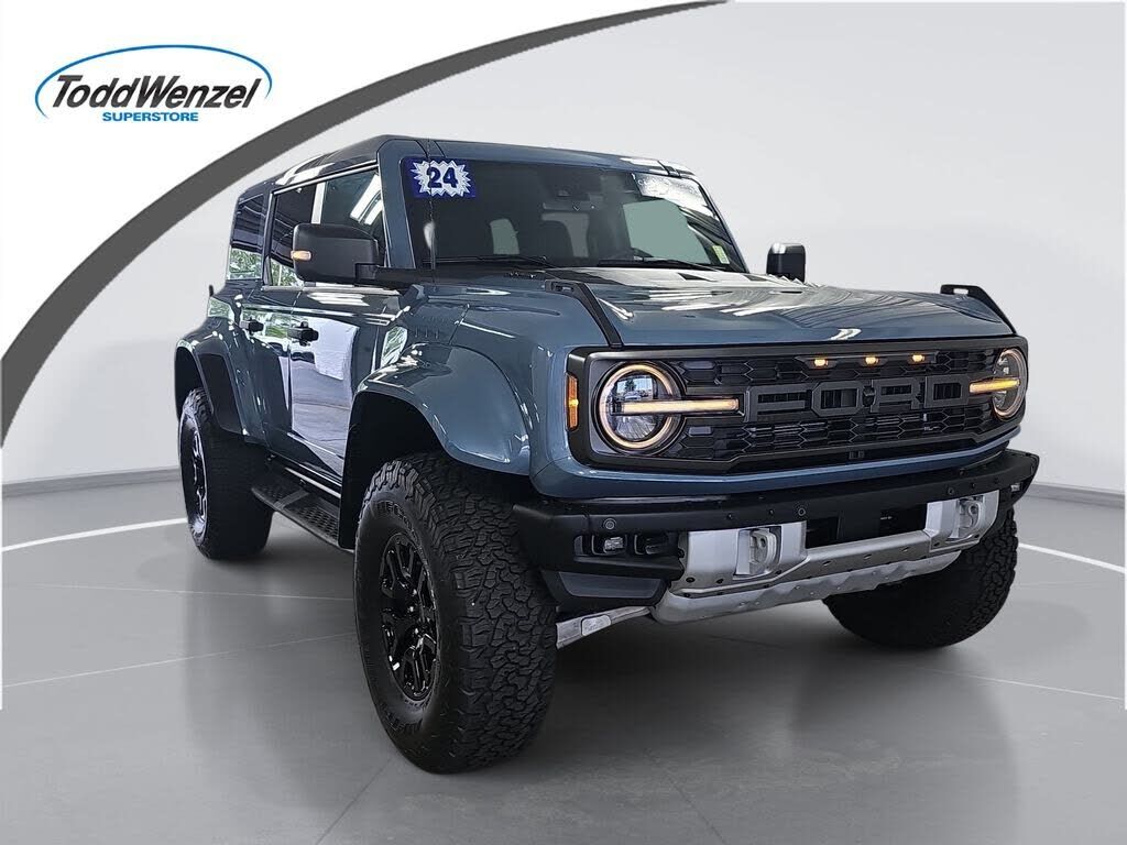 2024 FORD Bronco
