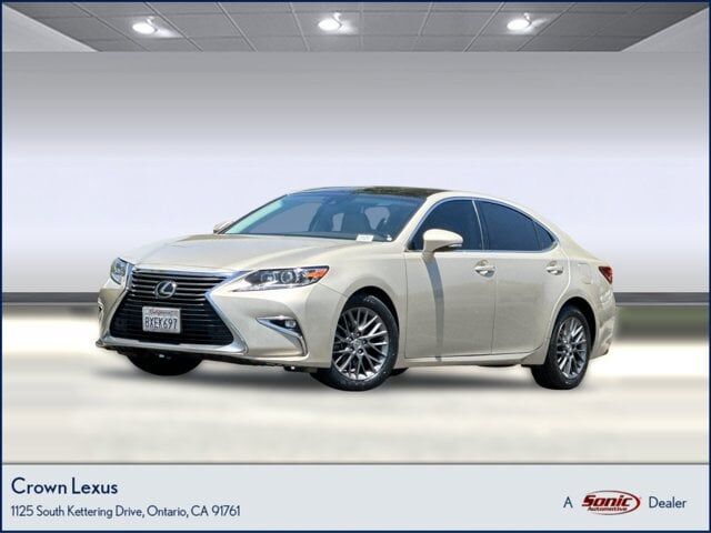 2018 LEXUS ES