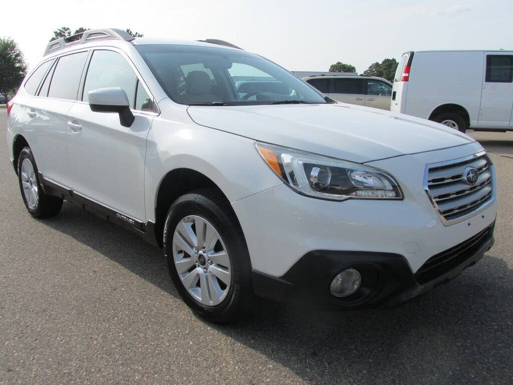 2017 SUBARU Outback