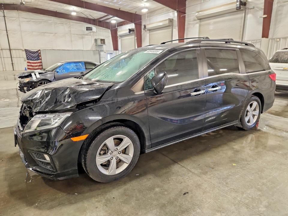 2018 HONDA Odyssey