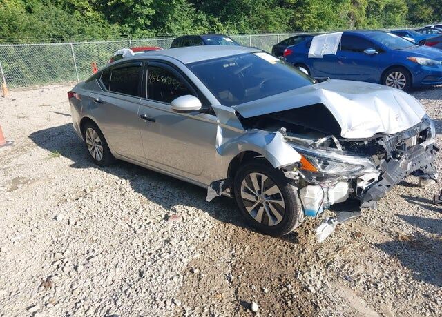 2020 NISSAN Altima