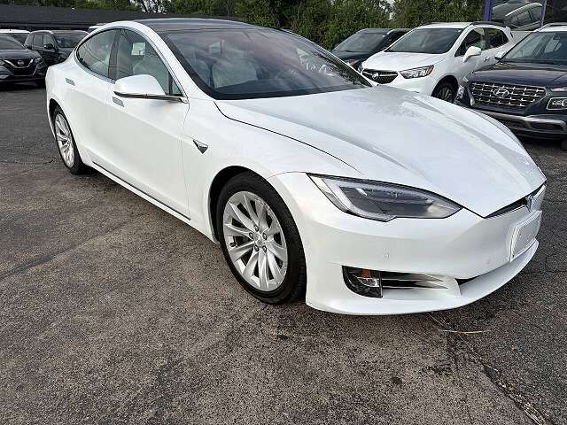 2017 TESLA Model S