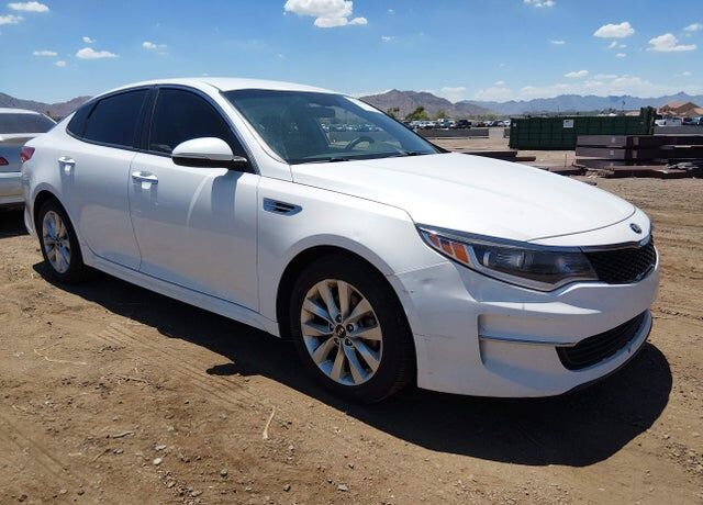 2017 KIA Optima