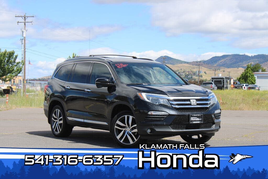2017 HONDA Pilot