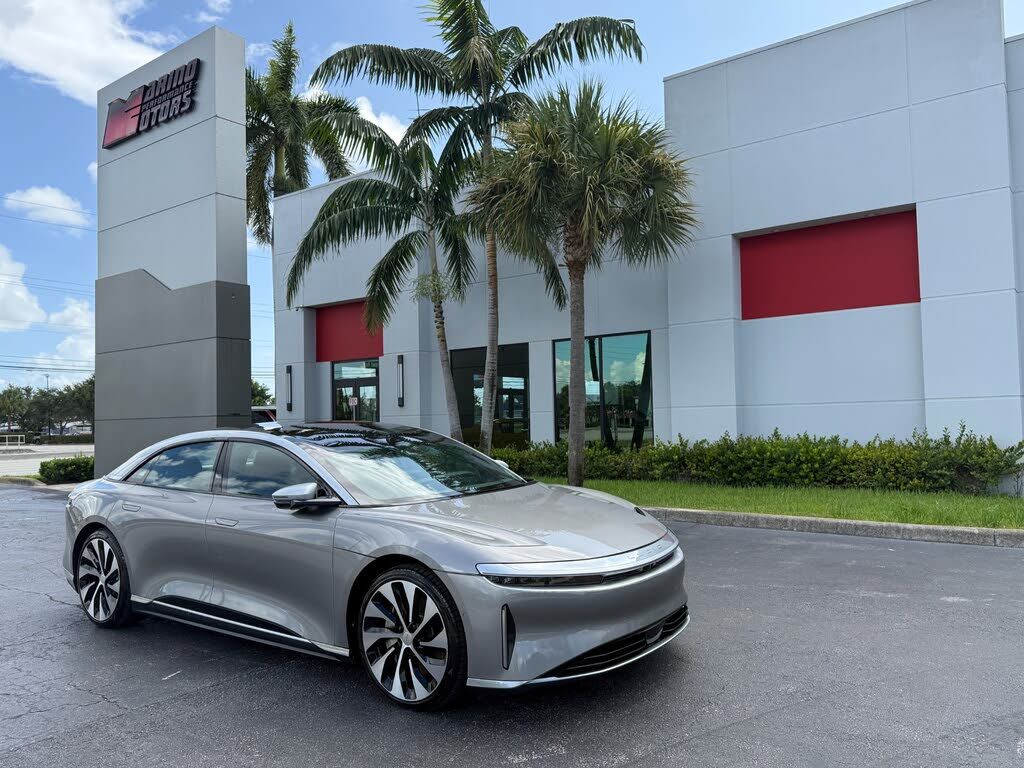 2022 LUCID MOTORS Air