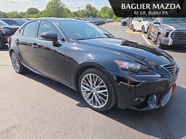 2016 LEXUS IS