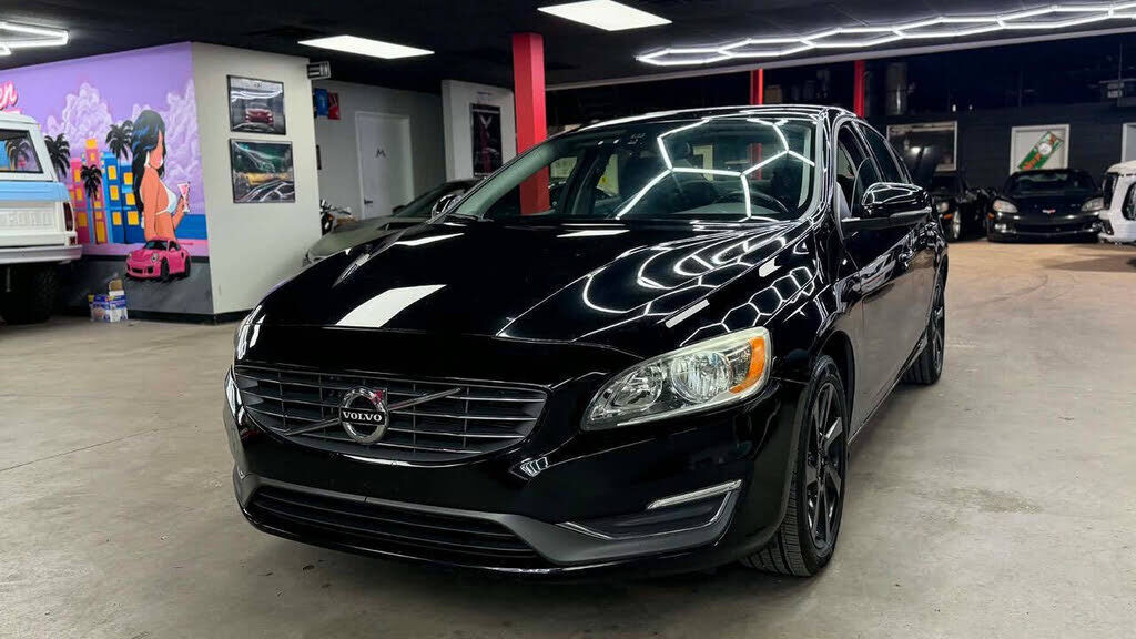 2014 VOLVO S60