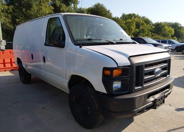 2010 FORD E-250