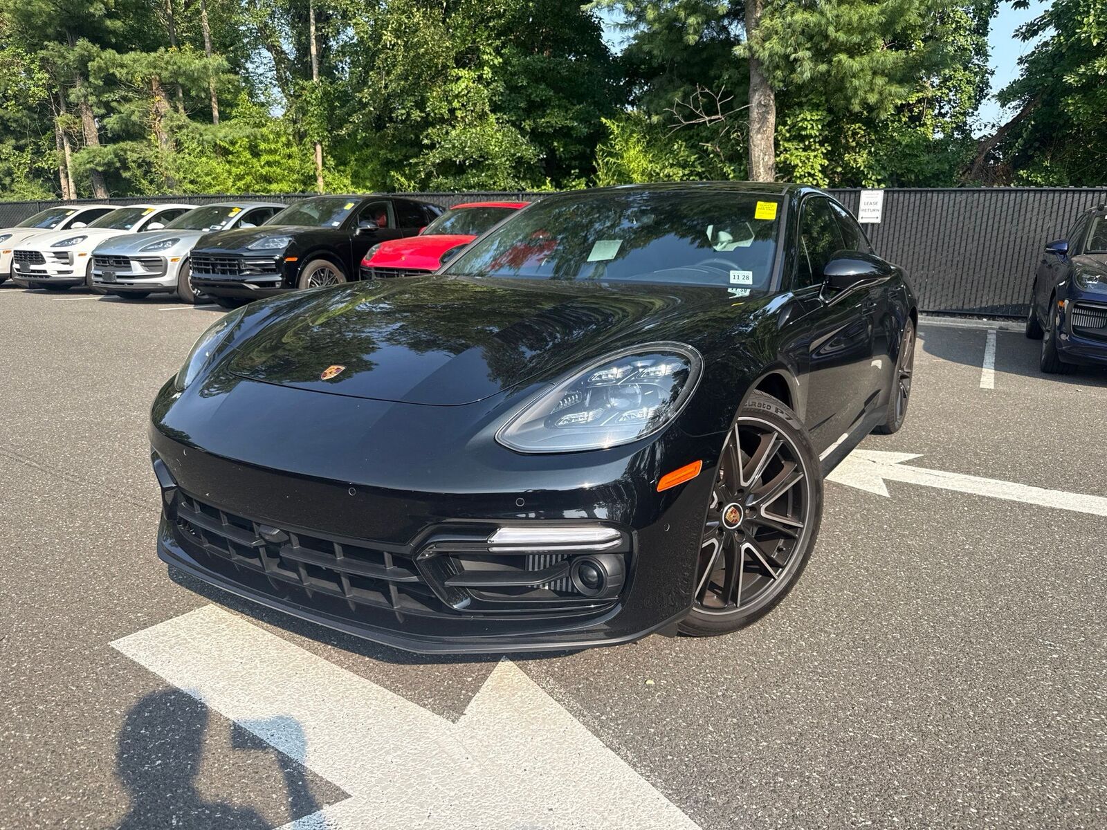 2023 PORSCHE Panamera