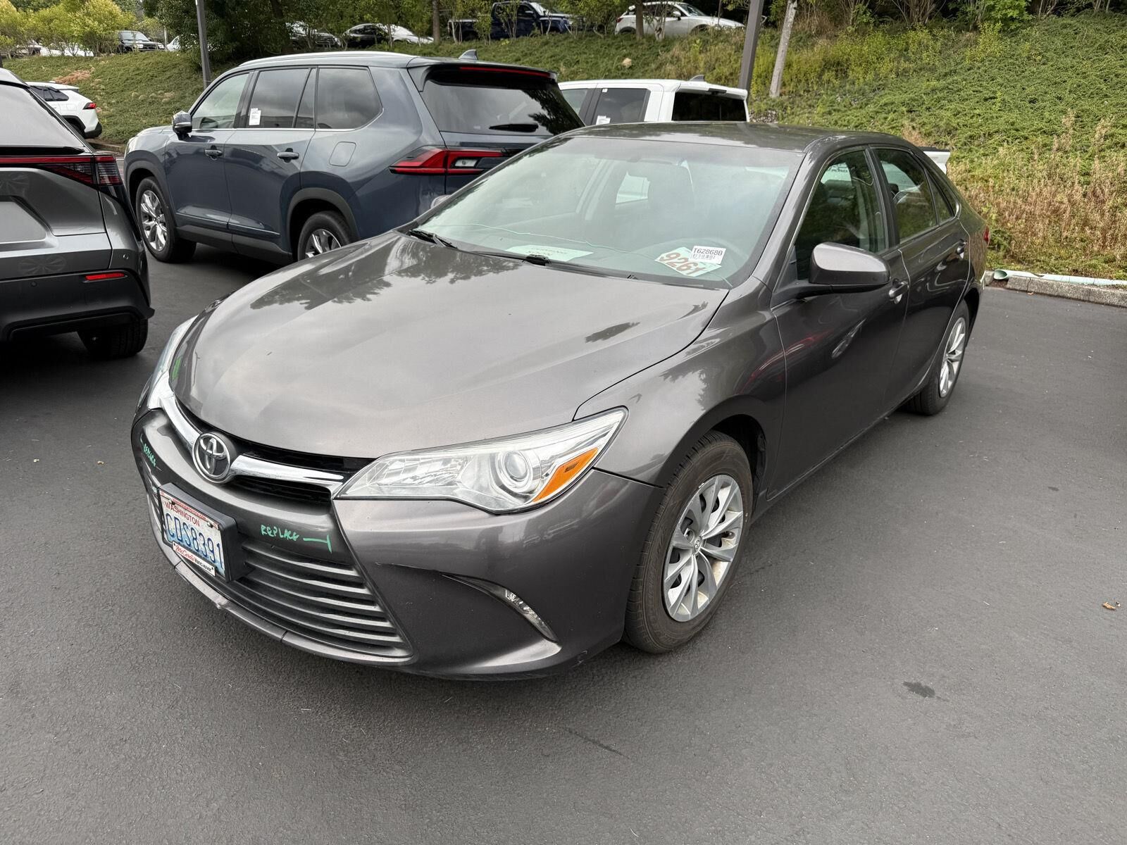 2016 TOYOTA Camry