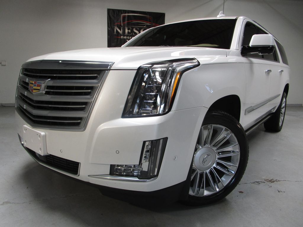 2018 CADILLAC Escalade ESV