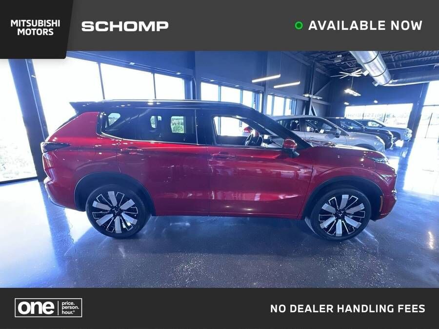 2026 MITSUBISHI Outlander