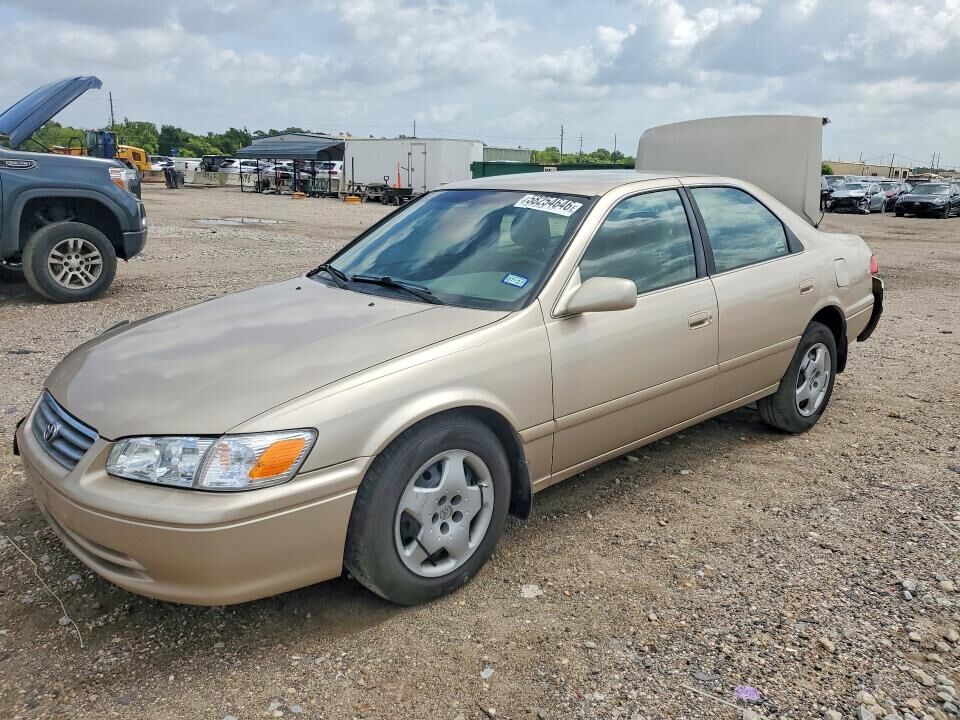 2001 TOYOTA Camry