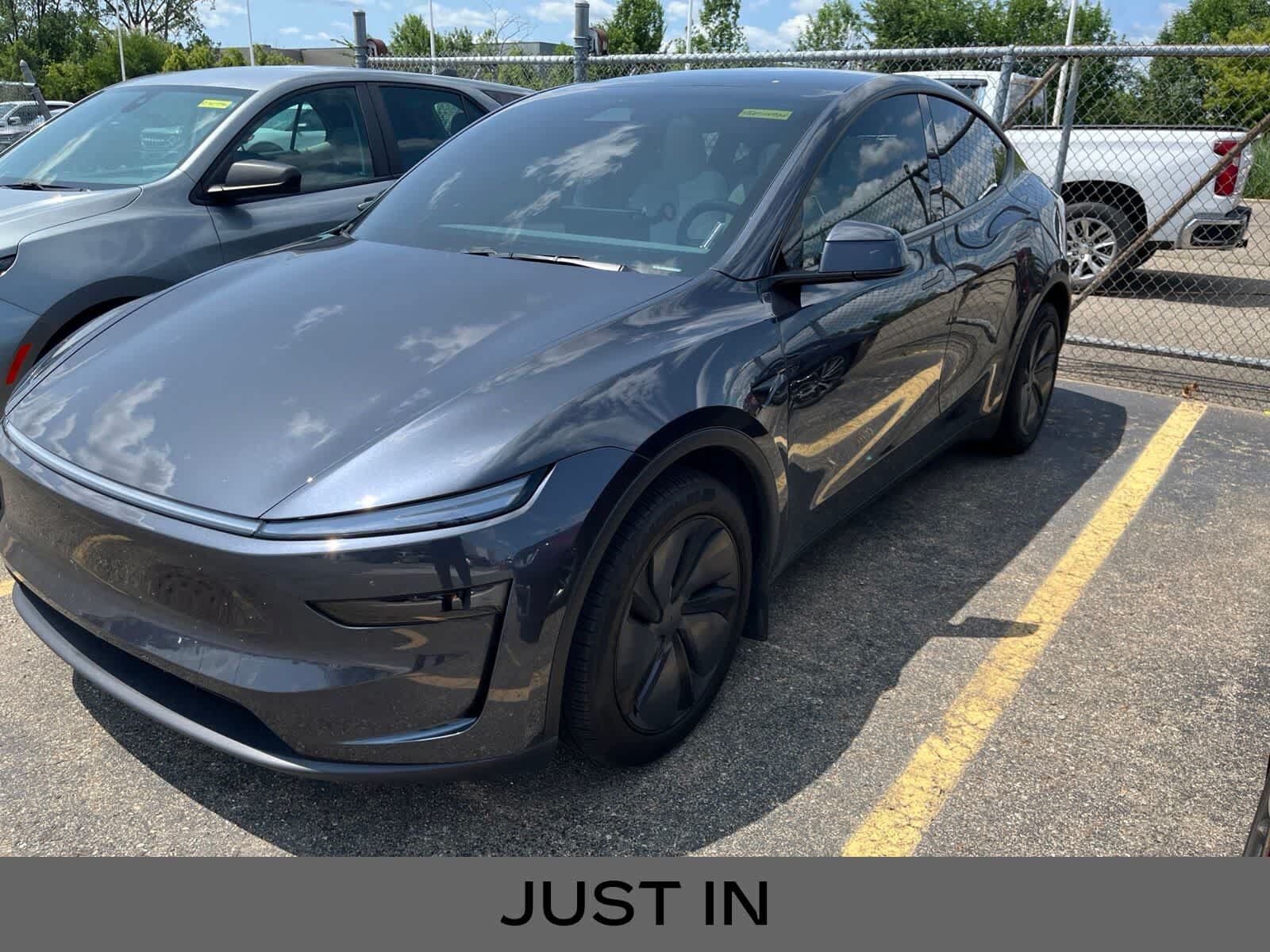 2026 TESLA Model Y