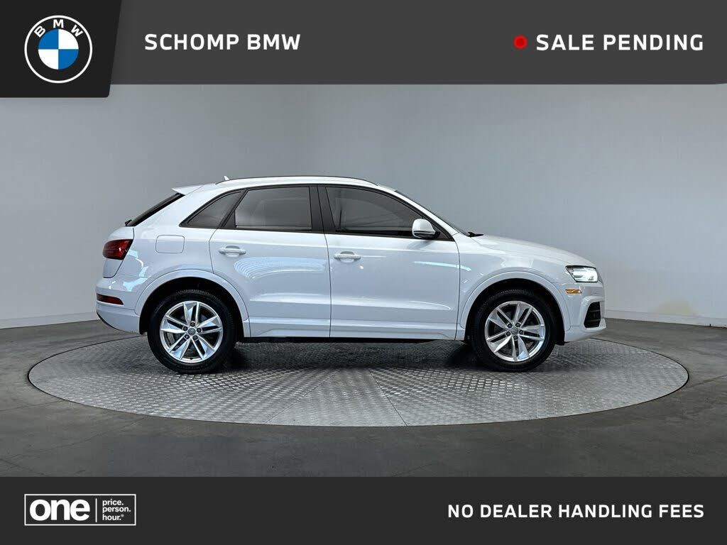 2017 AUDI Q3