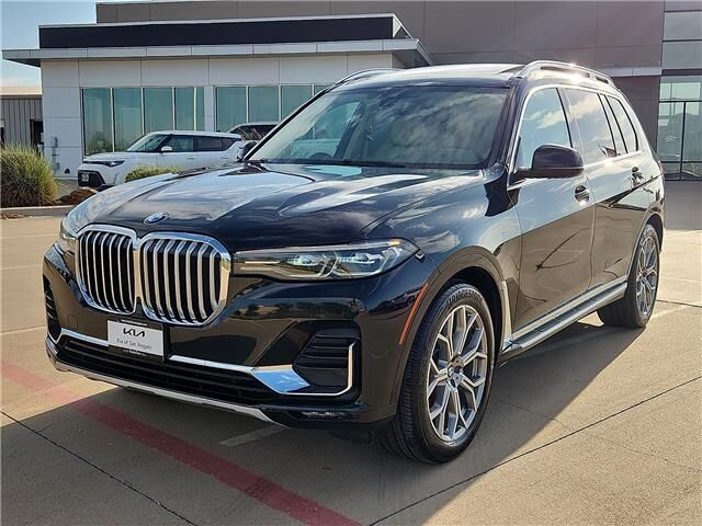 2019 BMW X7
