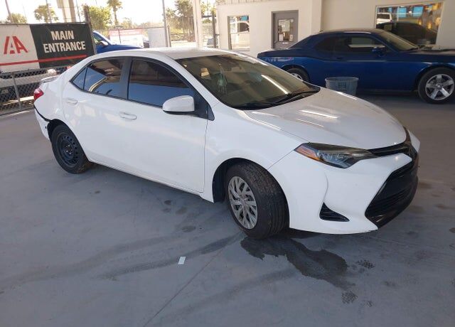 2018 TOYOTA Corolla