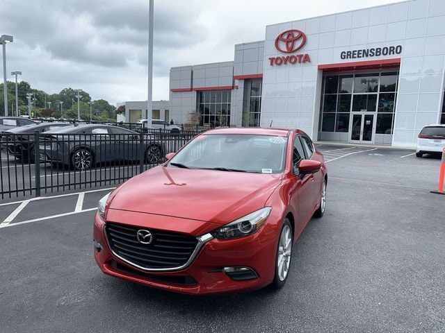 2017 MAZDA Mazda3