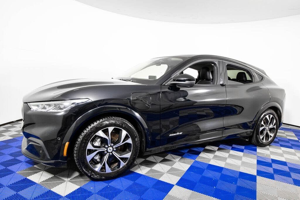 2021 FORD Mach-E