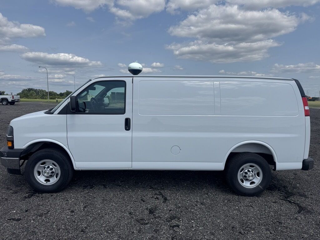 2026 CHEVROLET Express