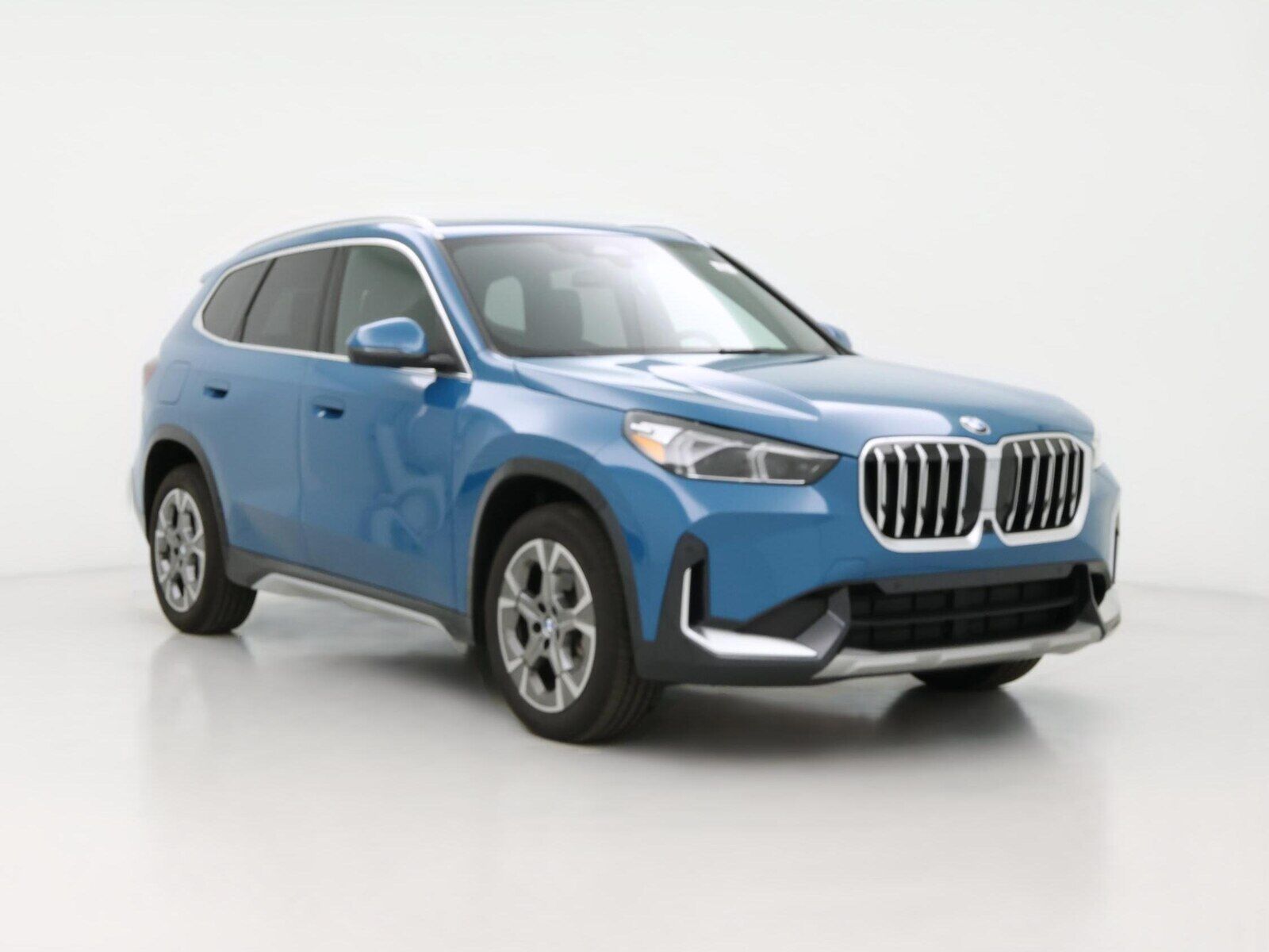 2025 BMW X1
