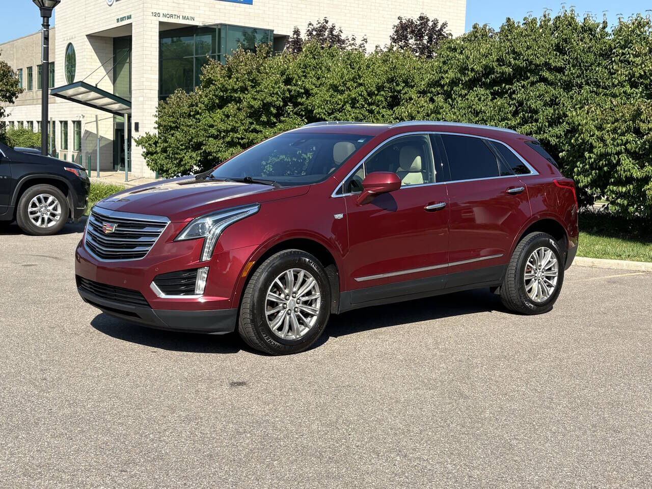 2017 CADILLAC XT5