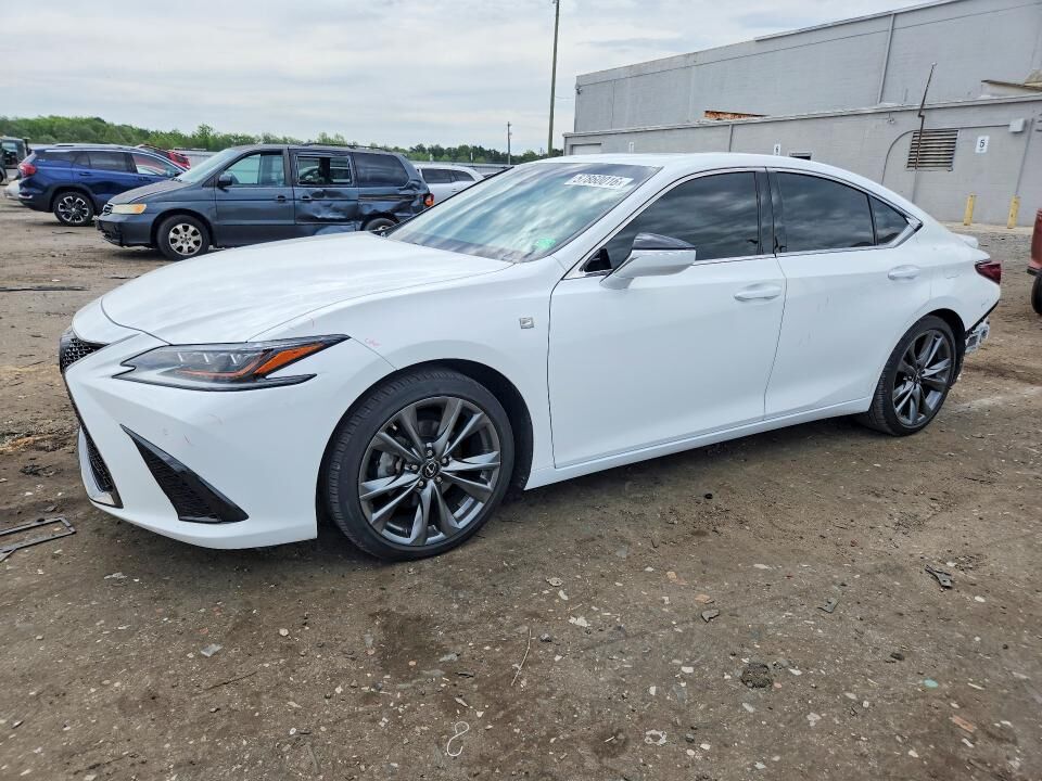 2020 LEXUS ES