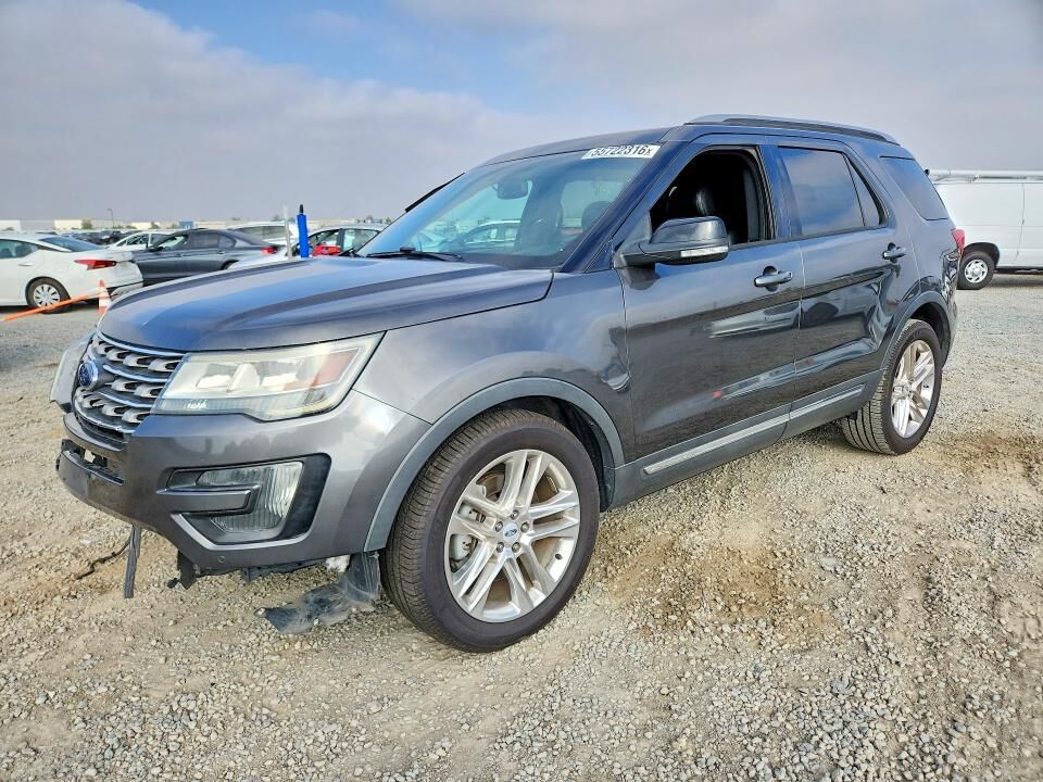 2016 FORD Explorer
