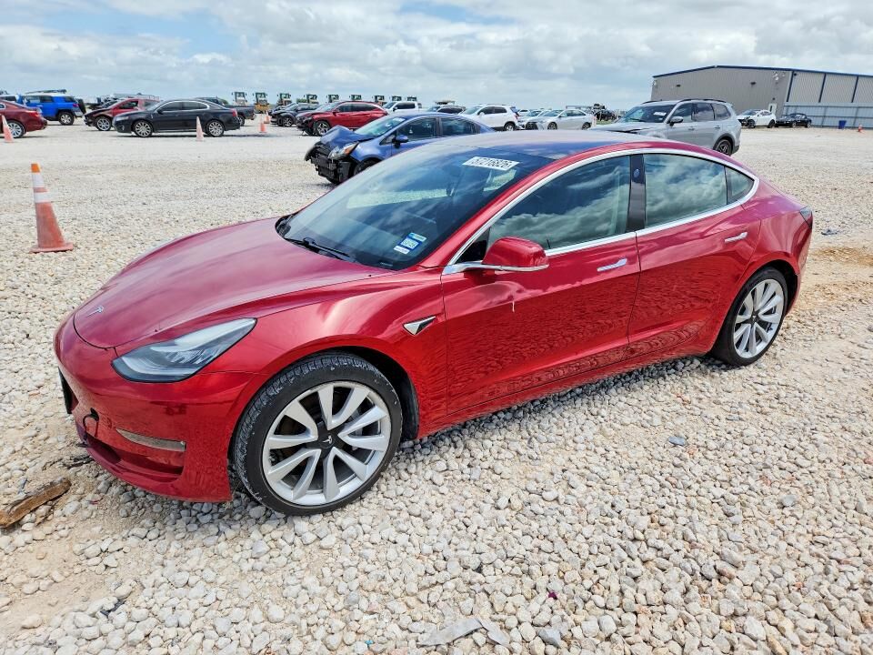2018 TESLA Model 3