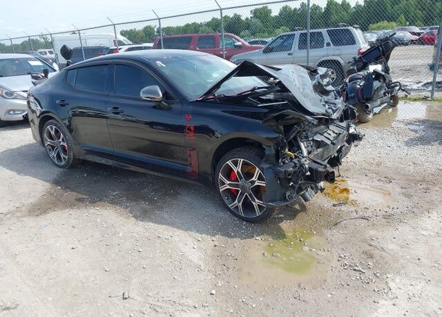 2020 KIA Stinger