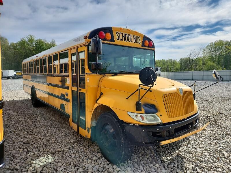 2015 IC BUS PB105