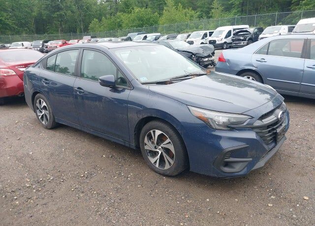 2025 SUBARU Legacy
