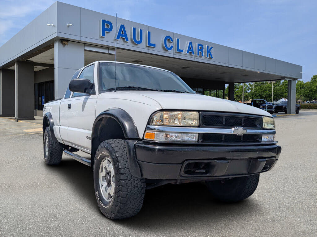 2001 CHEVROLET S-10 Pickup