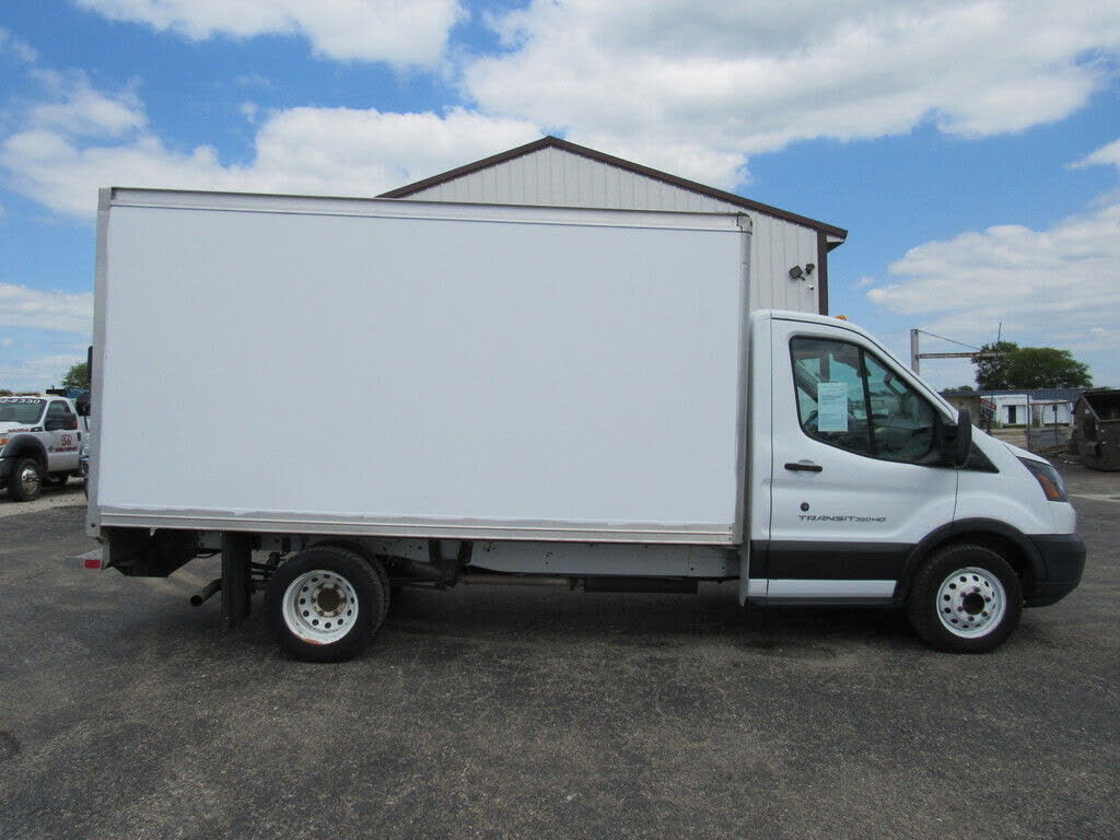 2019 FORD Transit