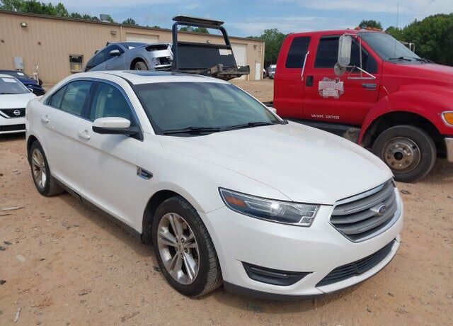 2016 FORD Taurus