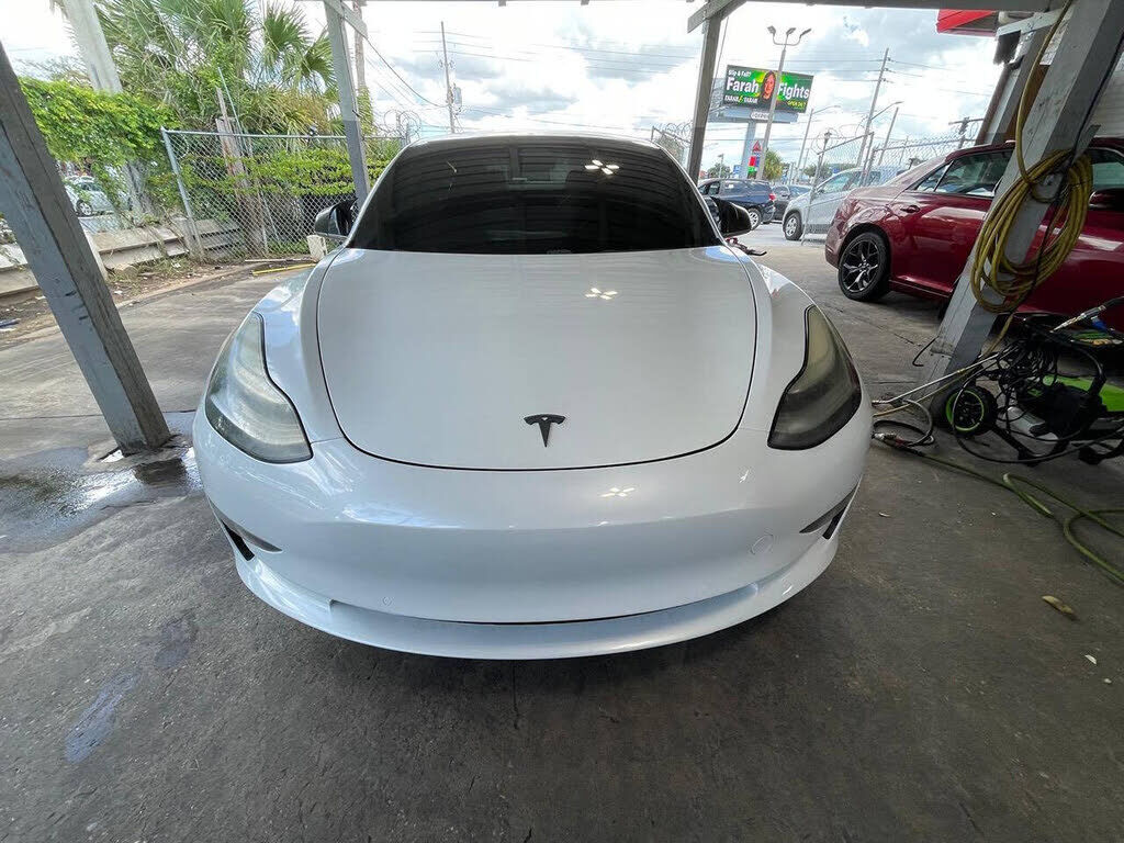 2019 TESLA Model 3