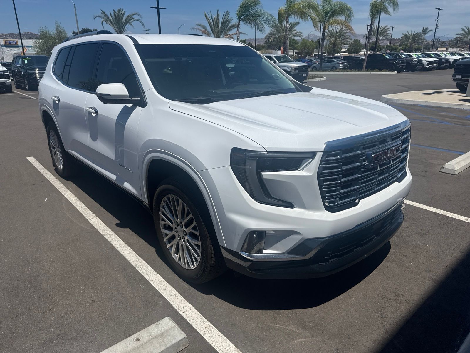 2024 GMC Acadia