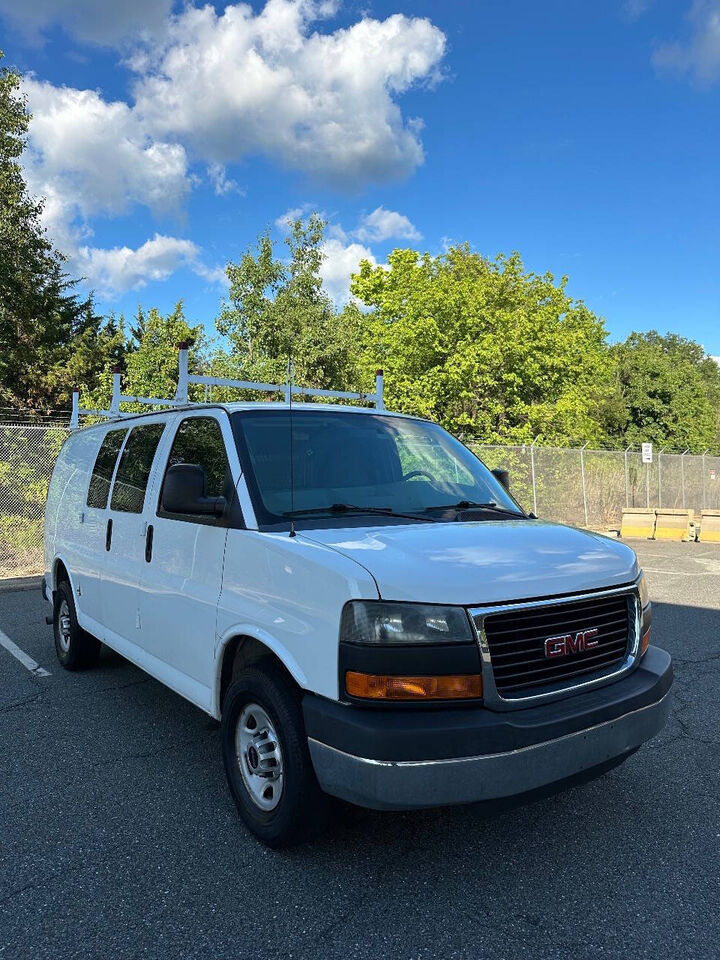 2014 GMC Savana