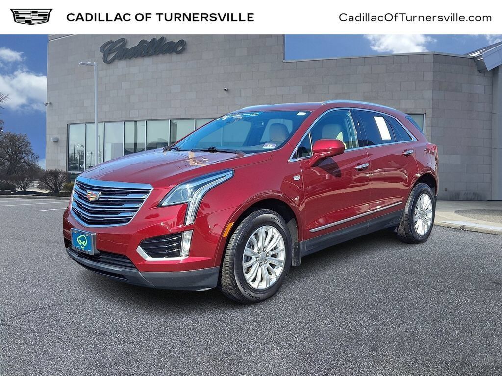 2017 CADILLAC XT5