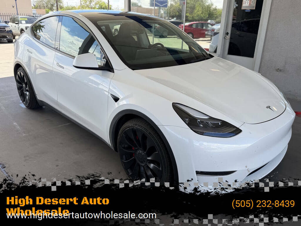 2022 TESLA Model Y