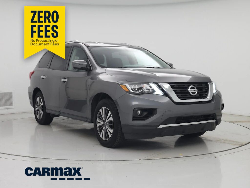 2017 NISSAN Pathfinder