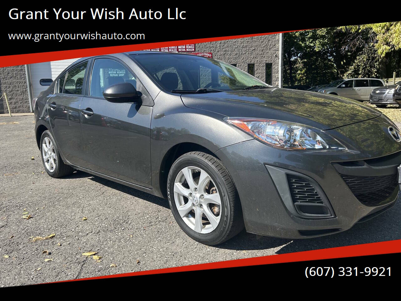 2011 MAZDA Mazda3