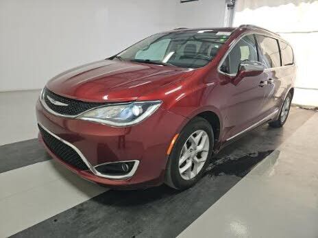 2019 CHRYSLER Pacifica