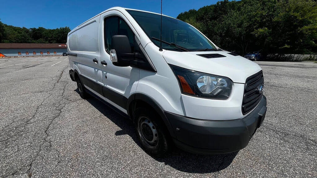 2017 FORD Transit