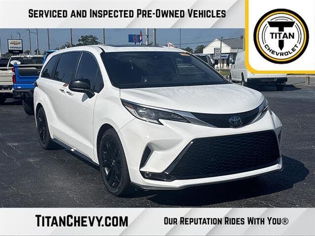 2024 TOYOTA Sienna